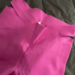 Pink nike leggings